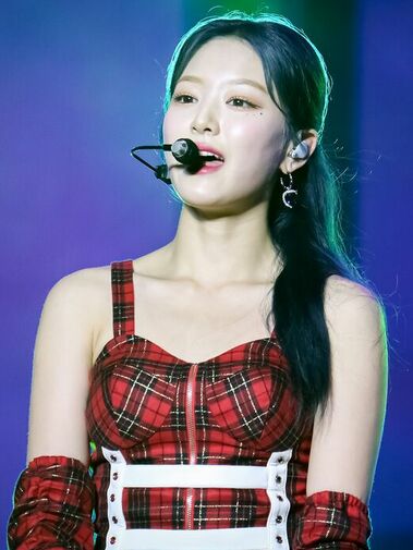 Seohyun (서현)